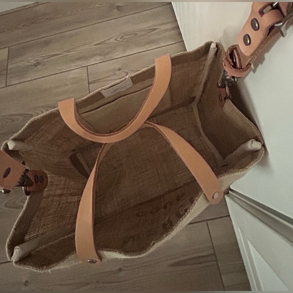 Apolis + Clare v market tote - Picture 9 of 9